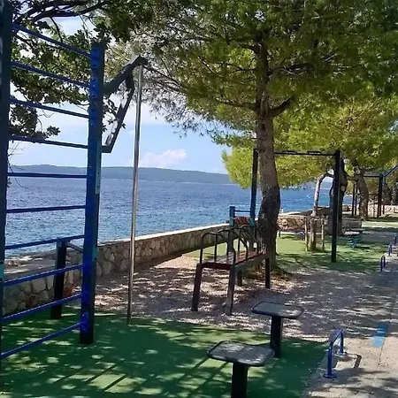 Gaestezimmer Mit Balkon Novi Vinodolski