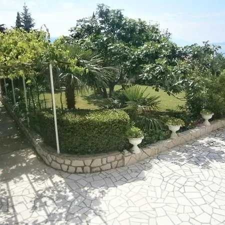 Gaestezimmer Mit Balkon Apartman Novi Vinodolski